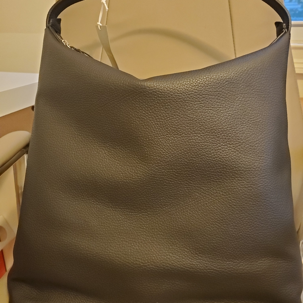 EVERLANE BOSS LEATHER BAG